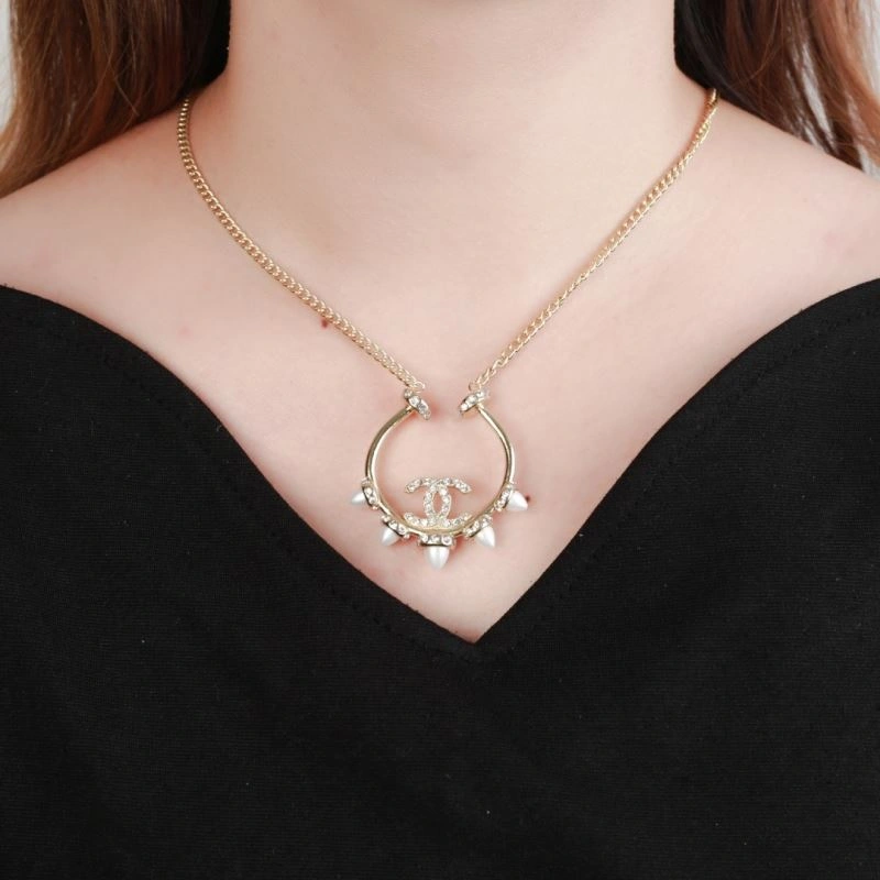 Compact Chanel Necklaces 226880