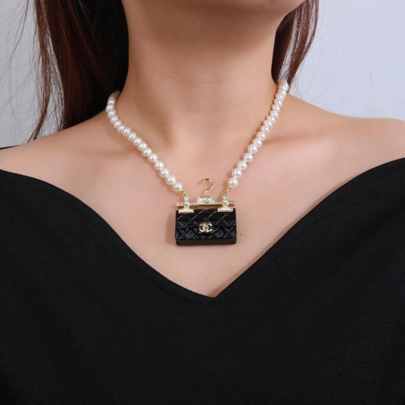 Lightweight Chanel Necklaces 226925