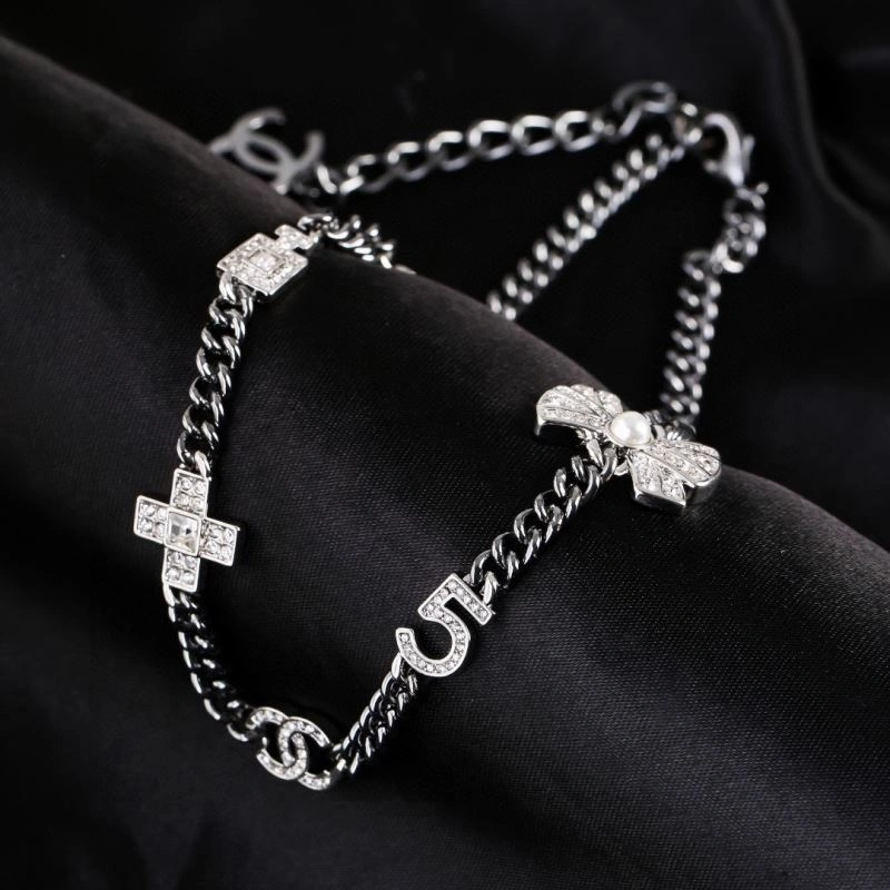 Chanel Necklaces Contemporary 226869