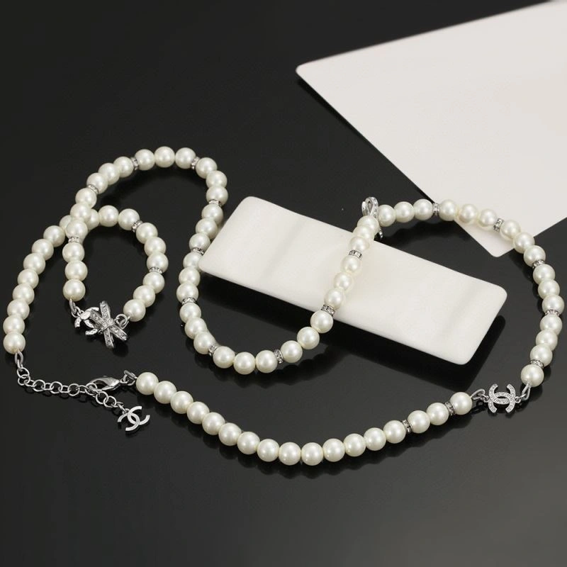 Chanel Necklaces ModernLook 226834