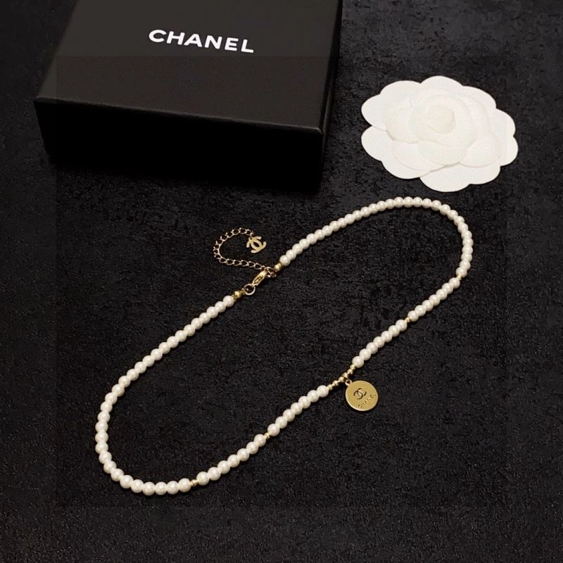 Chanel Necklaces Functional 226808