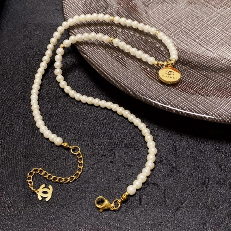 Chanel Necklaces Functional 226808