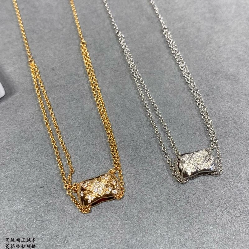 Chanel Necklaces Comfortable 226801