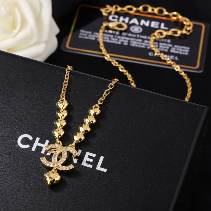 UrbanChic Chanel Necklaces 226842