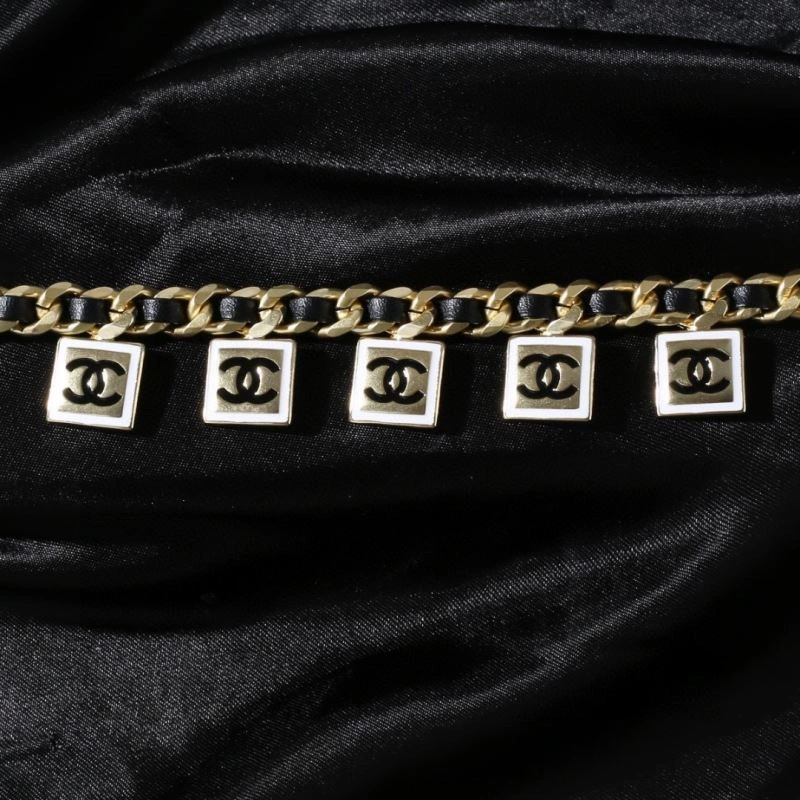 Stylish Chanel Necklaces 226770