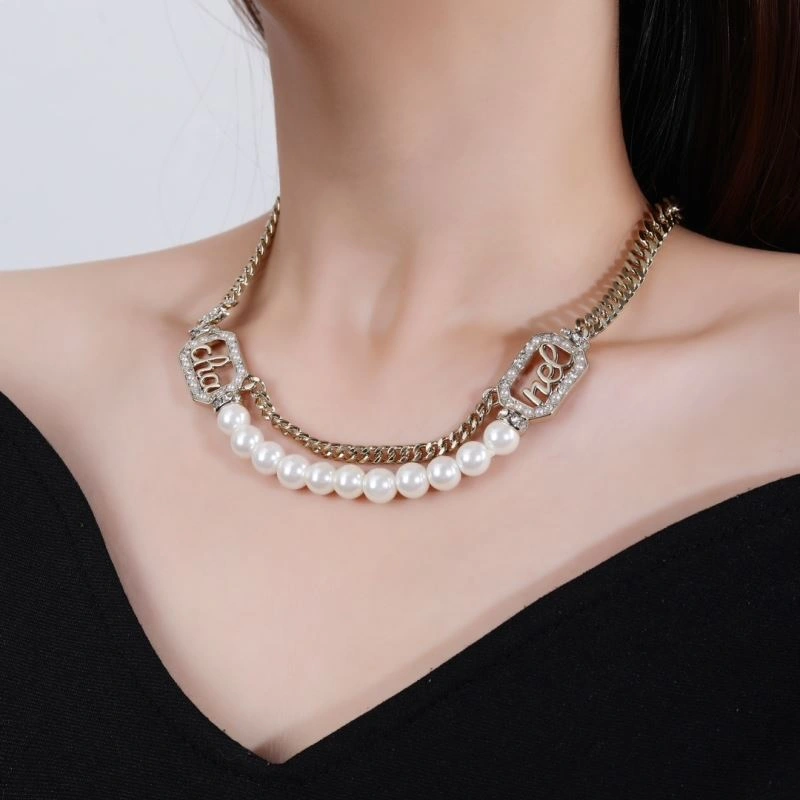 Chanel Necklaces Functional 226752