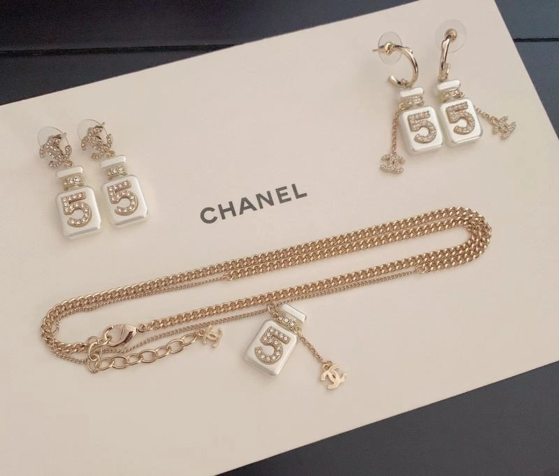 Chanel Necklaces SportInspired 226718