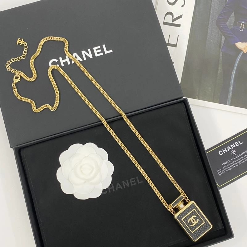 Classic Chanel Necklaces 226726