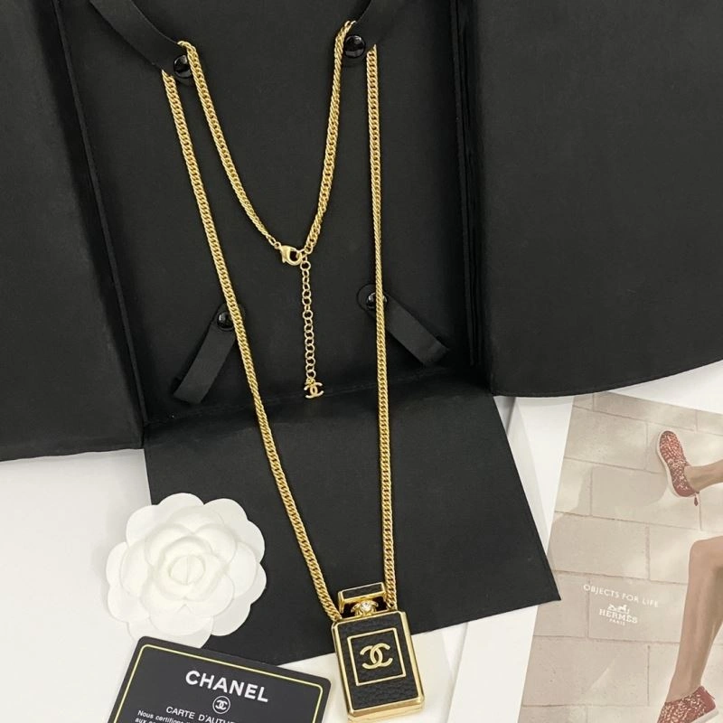 Classic Chanel Necklaces 226726