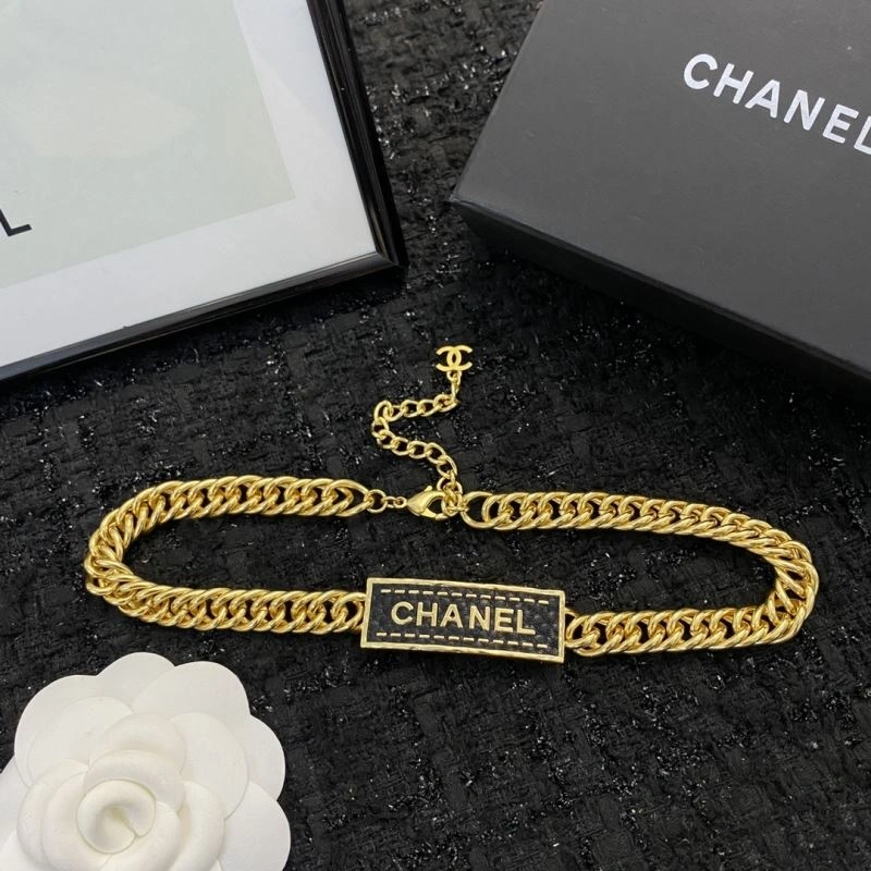 Tailored Chanel Necklaces 226720