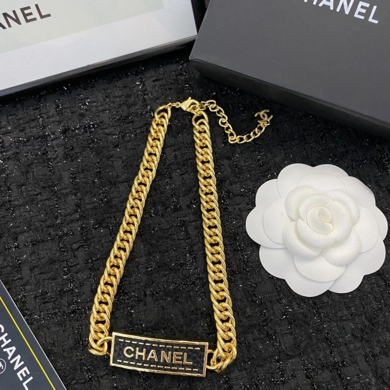 Tailored Chanel Necklaces 226720