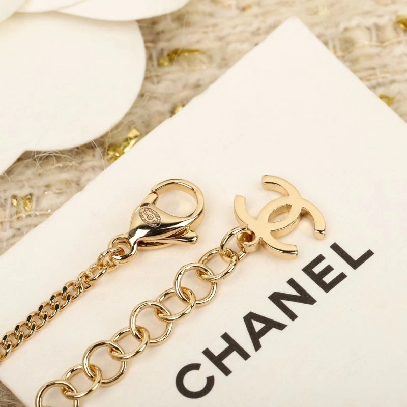 Chanel Necklaces Compact 226695