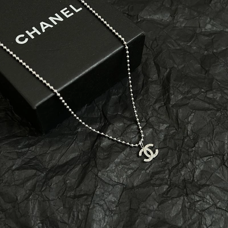 Chanel Necklaces Compact 226696
