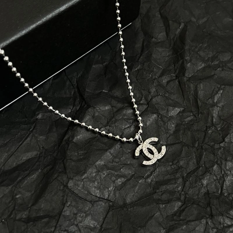 Chanel Necklaces Compact 226696