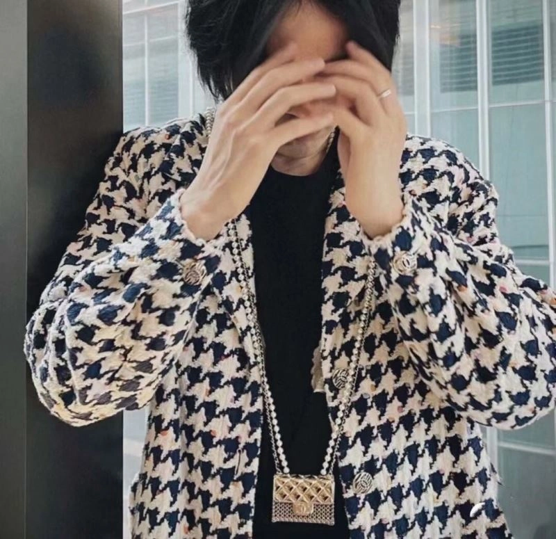 Chanel Necklaces Functional 226631