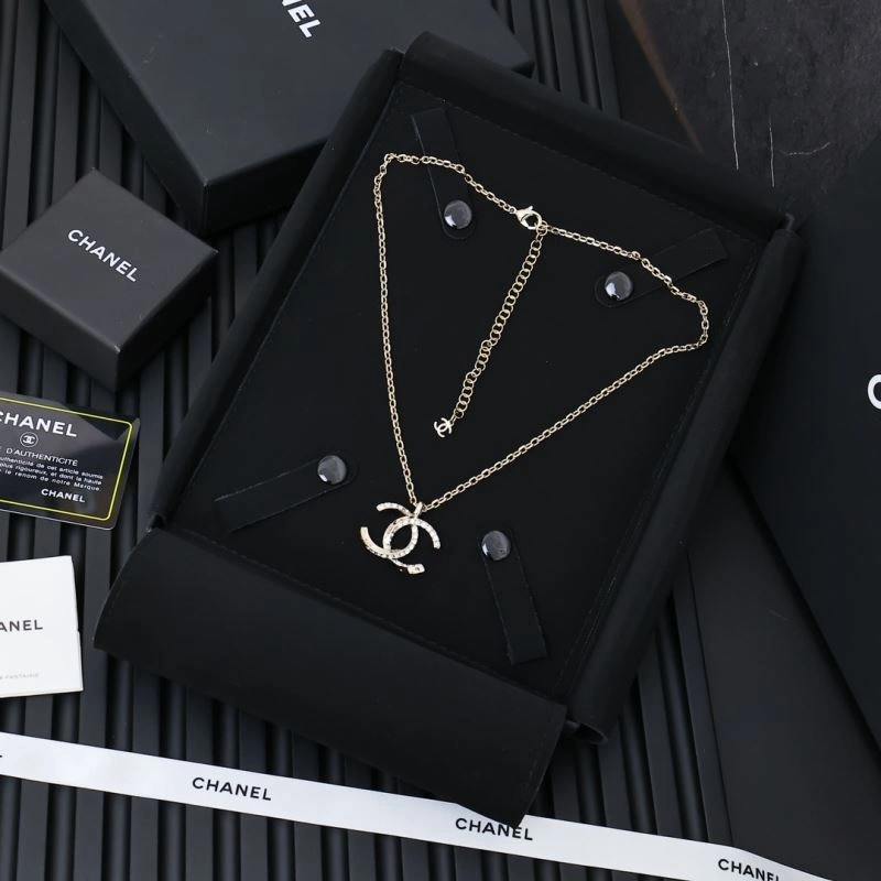 Chanel Necklaces Practical 226624