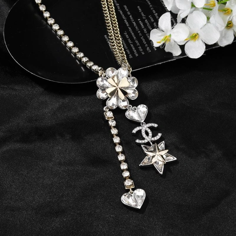 Chanel Necklaces ModernLook 226619
