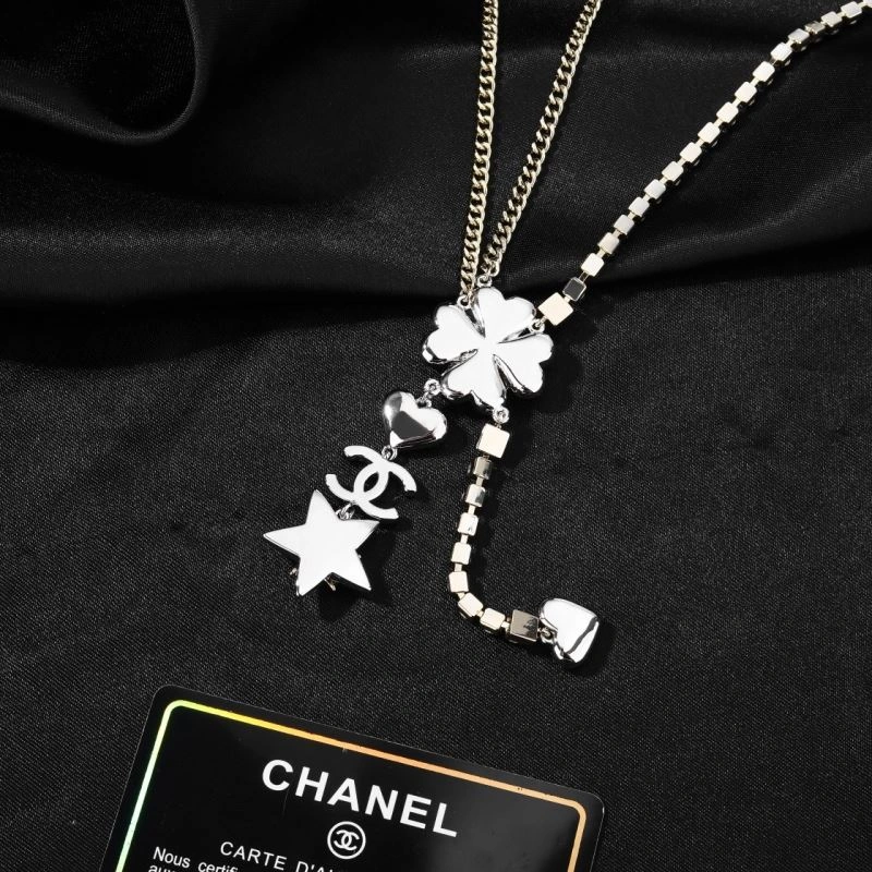 Chanel Necklaces ModernLook 226619