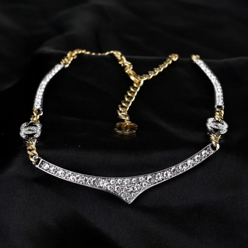 Comfortable Chanel Necklaces 226607