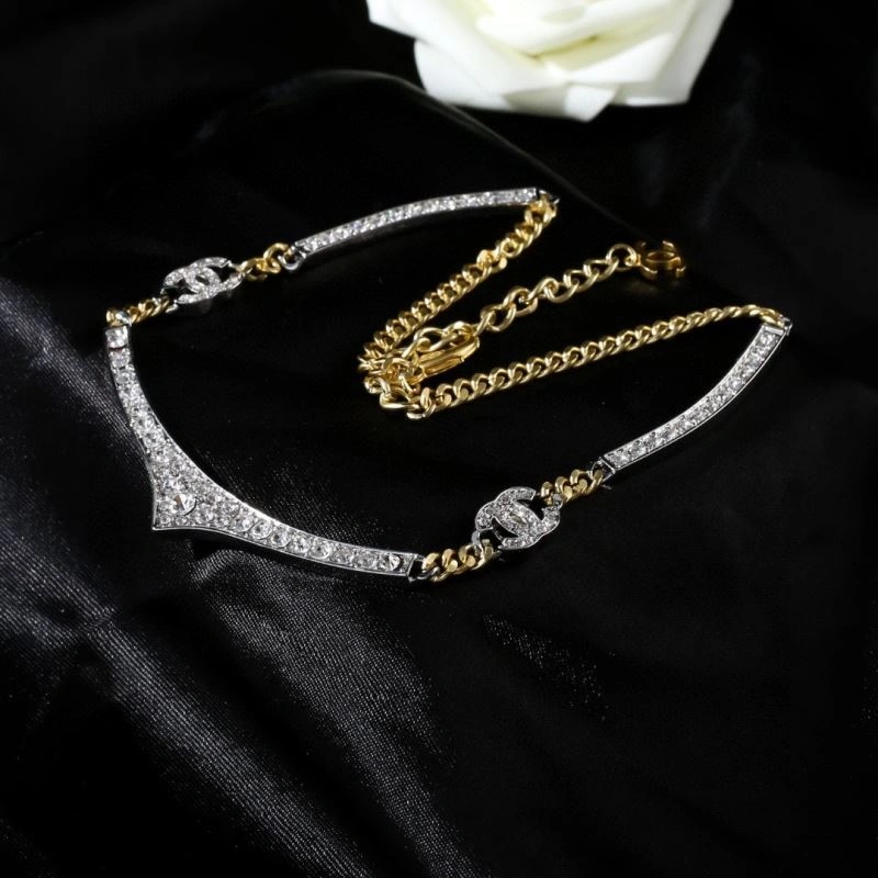 Comfortable Chanel Necklaces 226607