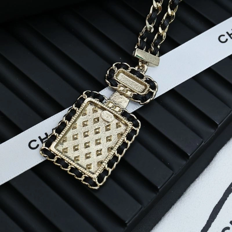 Elegant Chanel Necklaces 226614