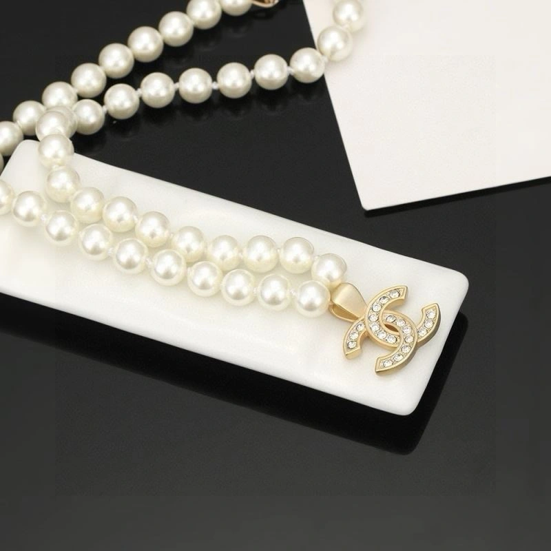 Resilient Chanel Necklaces 226602