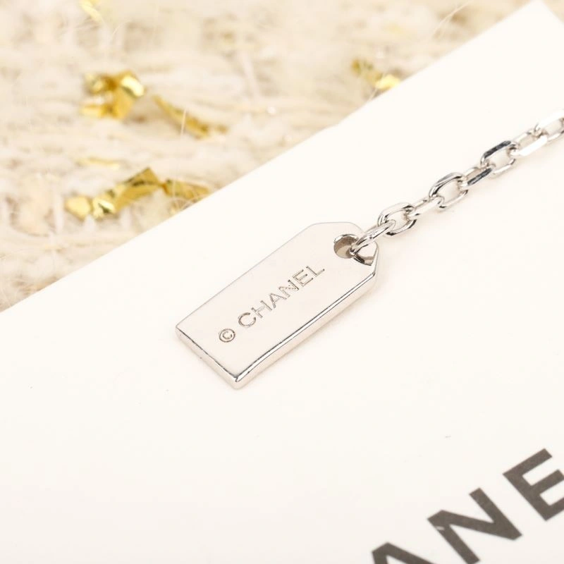 Tailored Chanel Necklaces 226577