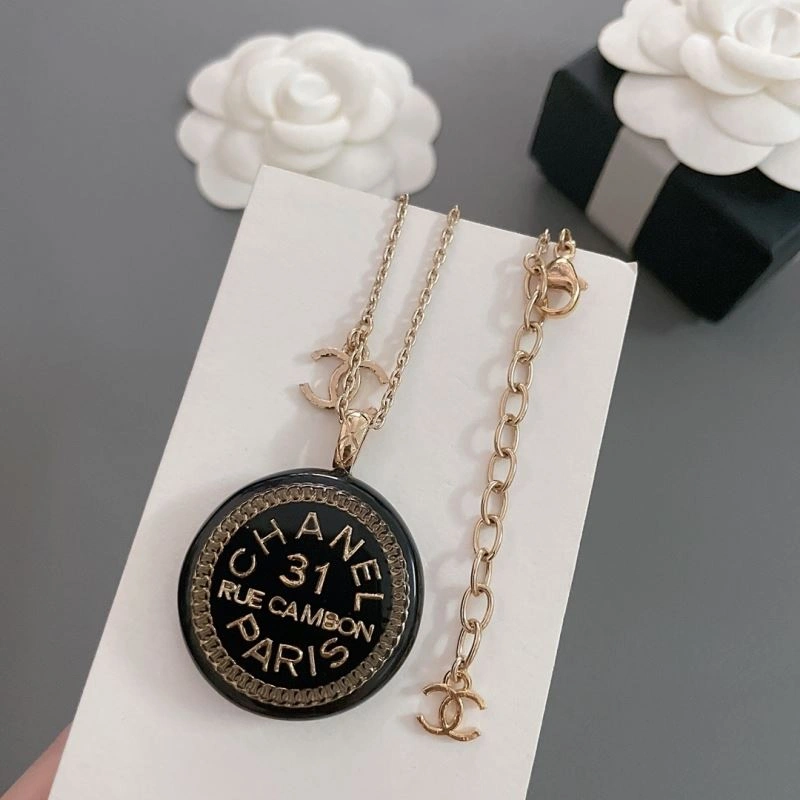 Chanel Necklaces EyeCatching 226550