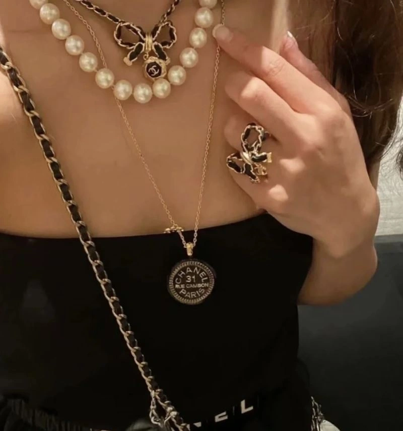 Chanel Necklaces EyeCatching 226550