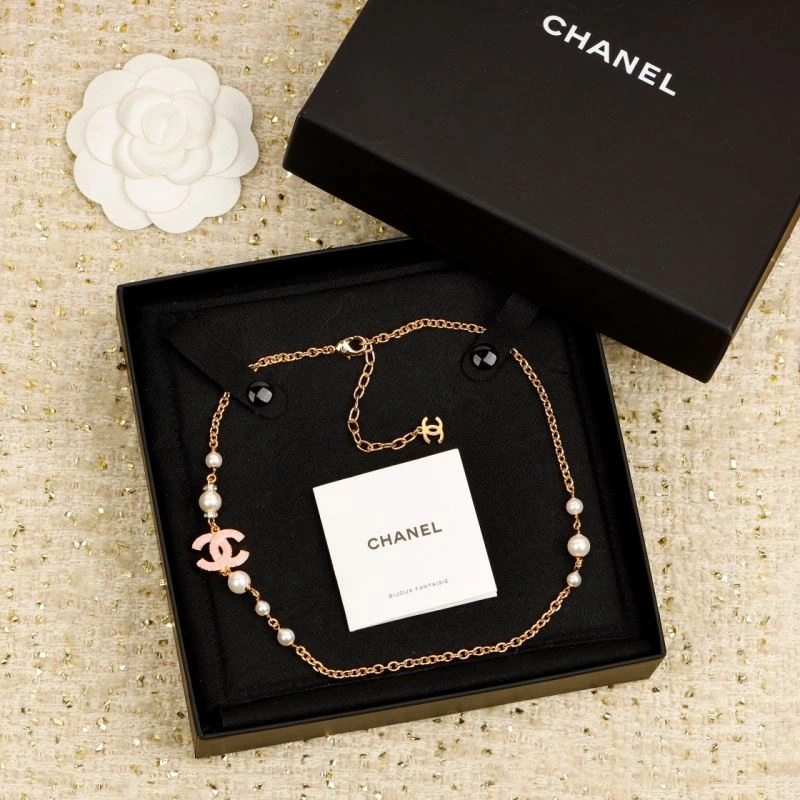 Chanel Necklaces Elegant 226610