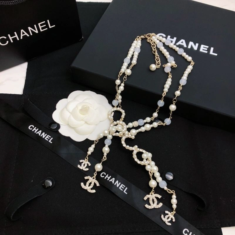 Tailored Chanel Necklaces 226537