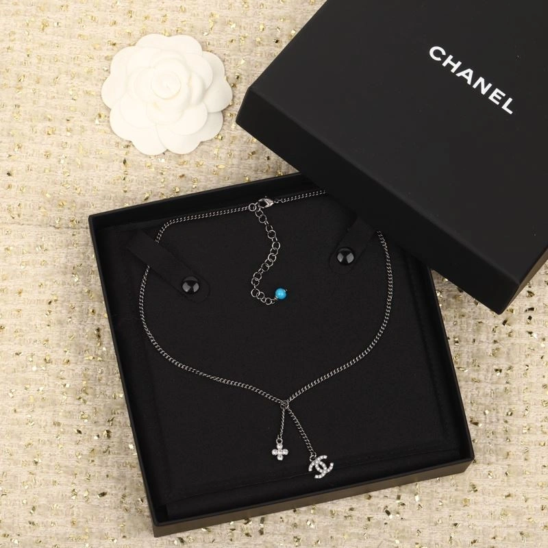 Classic Chanel Necklaces 226575