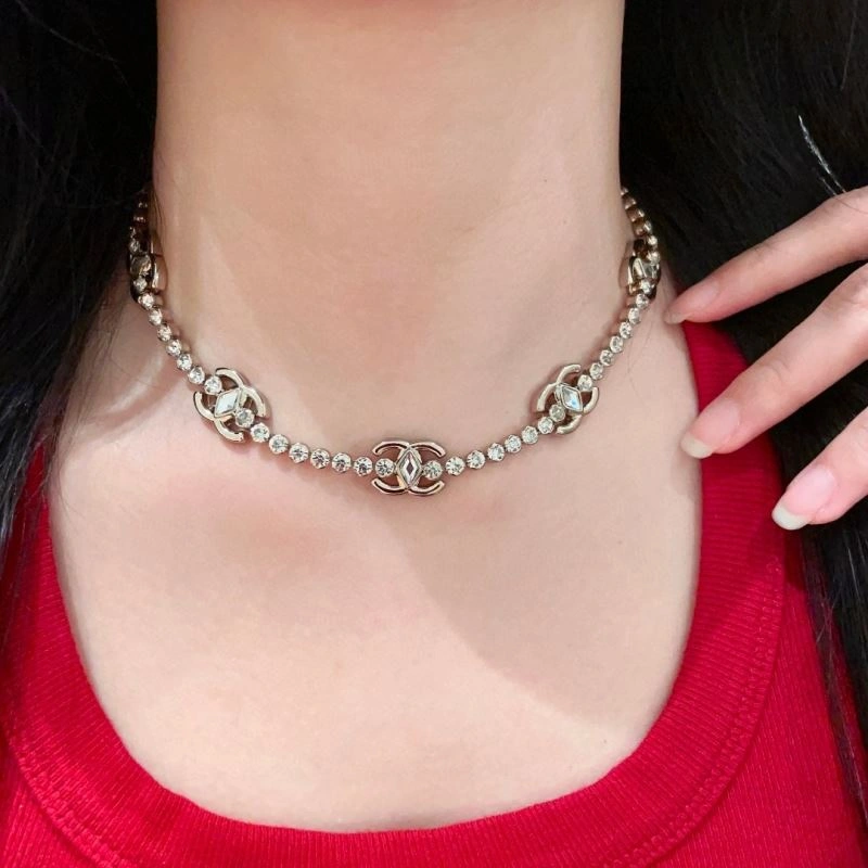 Chanel Necklaces Minimalist 226549