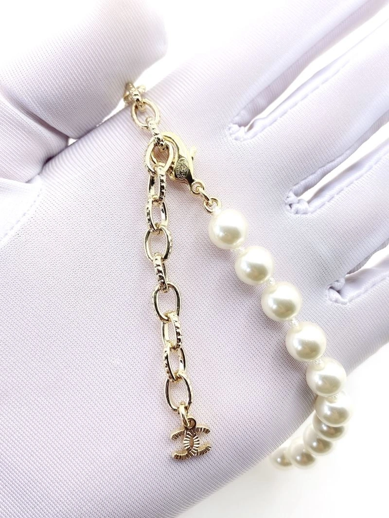 Tailored Chanel Necklaces 226527