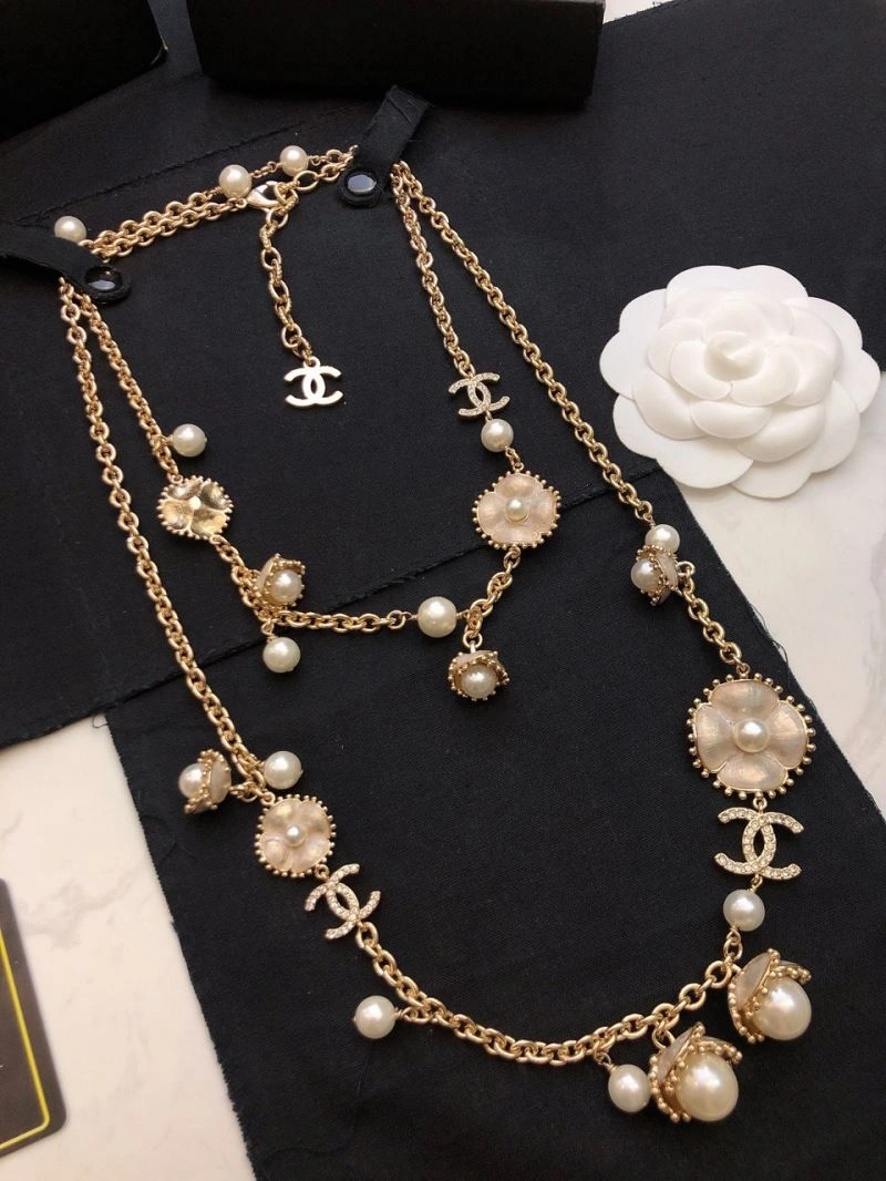 Stylish Chanel Necklaces 226507