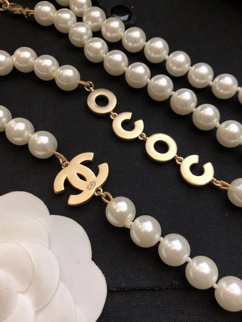 Effortless Chanel Necklaces 226490