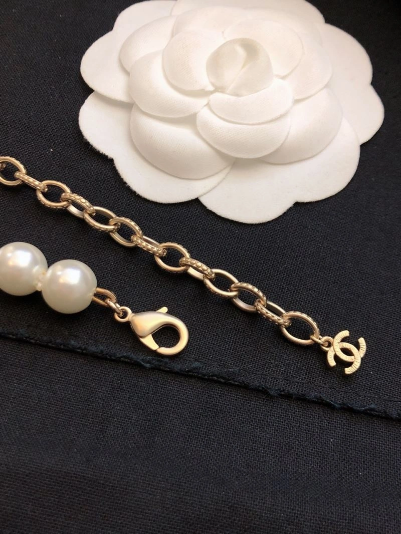 Effortless Chanel Necklaces 226490