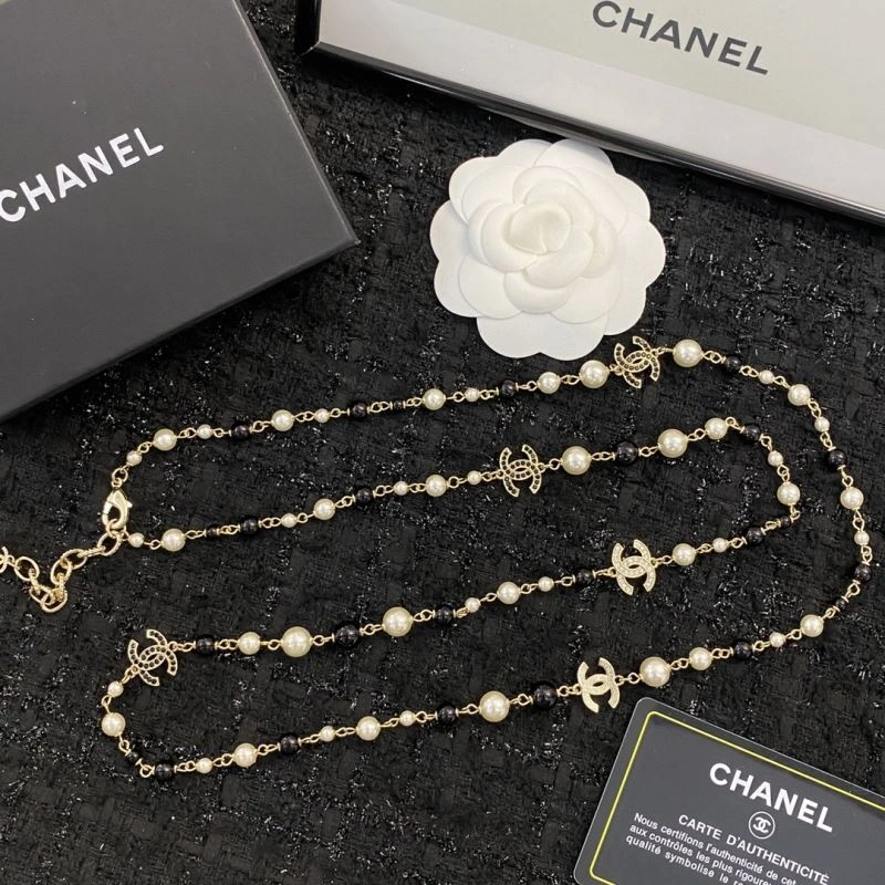 Minimalist Chanel Necklaces 226486