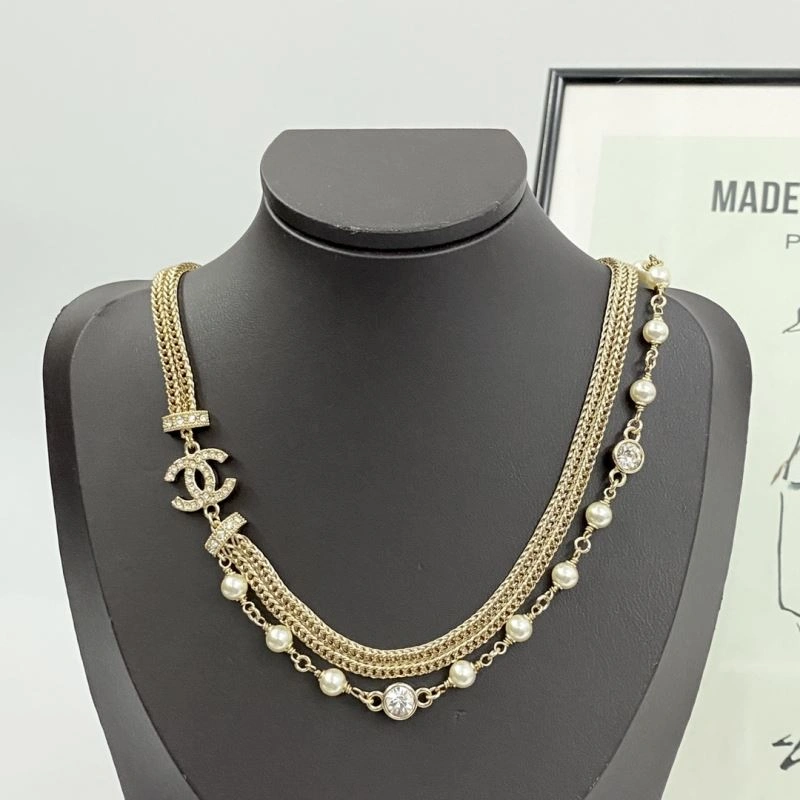 Resilient Chanel Necklaces 225876