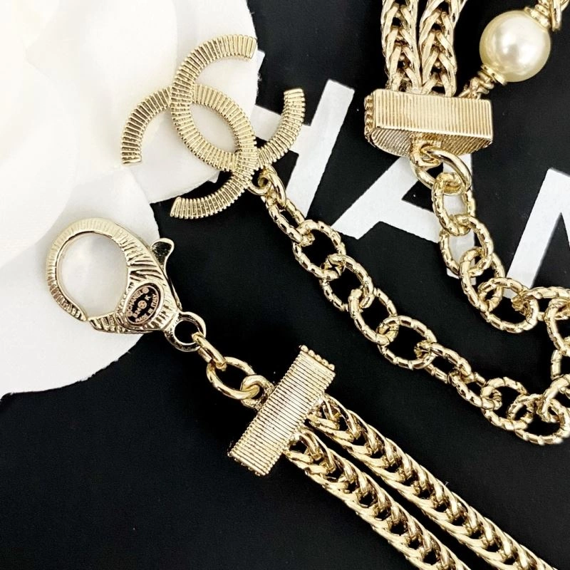 Resilient Chanel Necklaces 225876