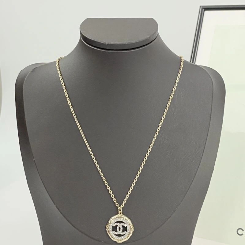 Unique Chanel Necklaces 225865