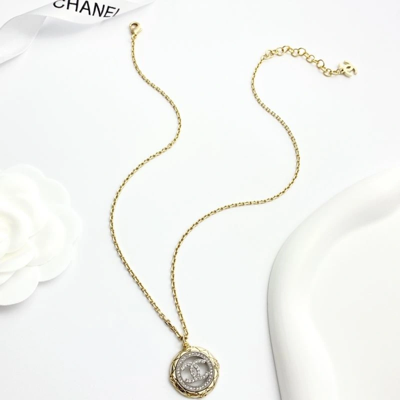 Unique Chanel Necklaces 225865