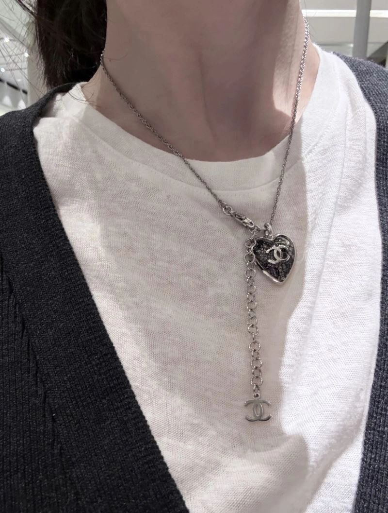 Chanel Necklaces Minimalist 225871