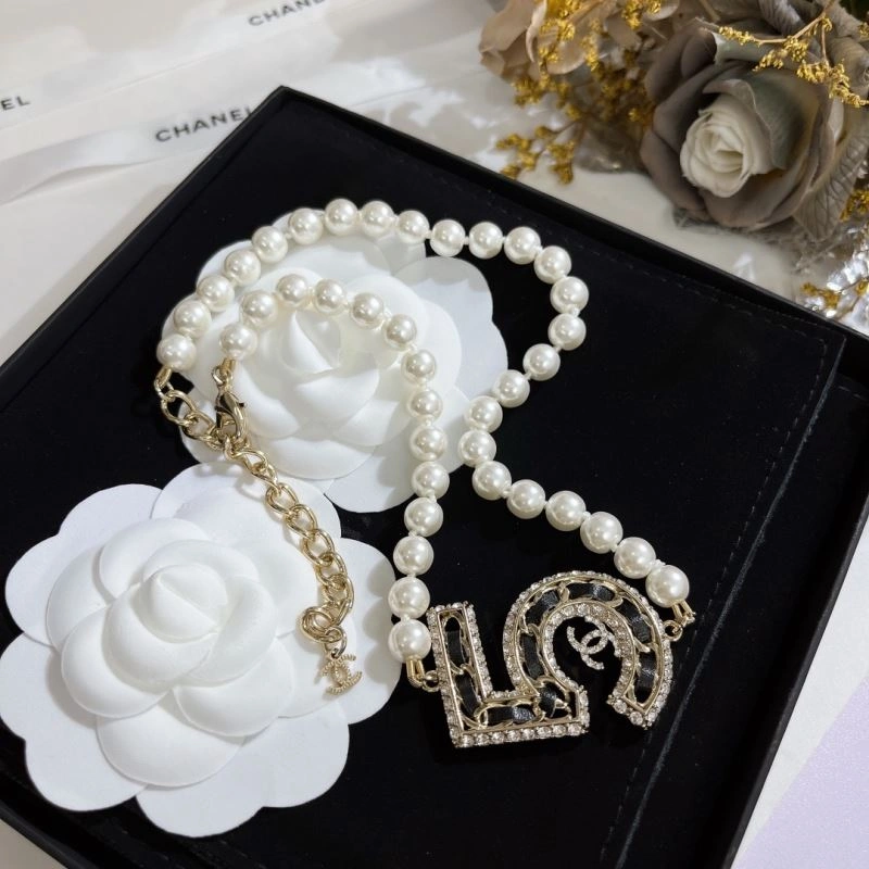 Unisex Chanel Necklaces 225852