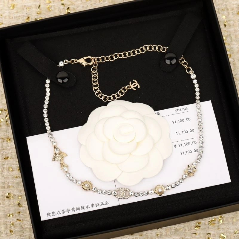 Chanel Necklaces Fashionable 225859