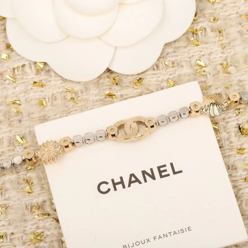 Chanel Necklaces Fashionable 225859
