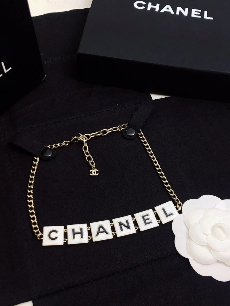 Comfortable Chanel Necklaces 225840