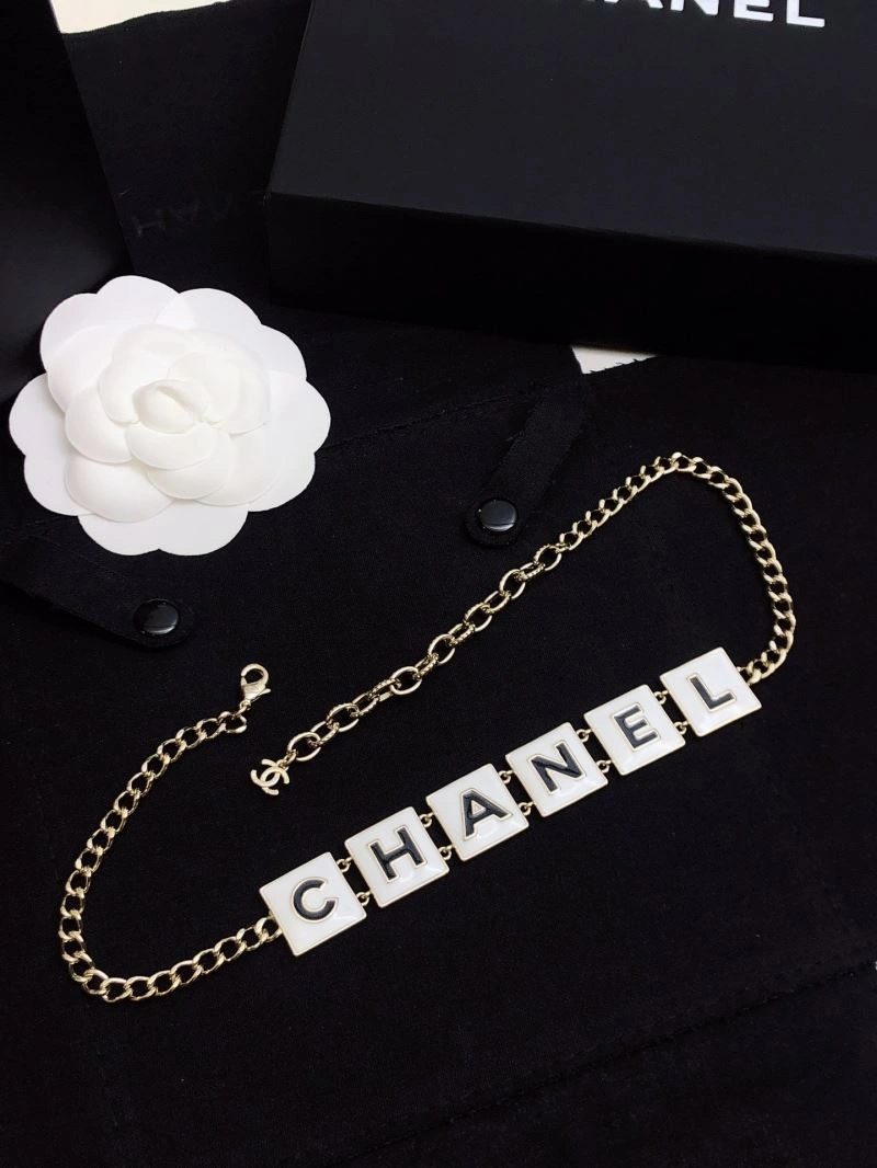 Comfortable Chanel Necklaces 225840