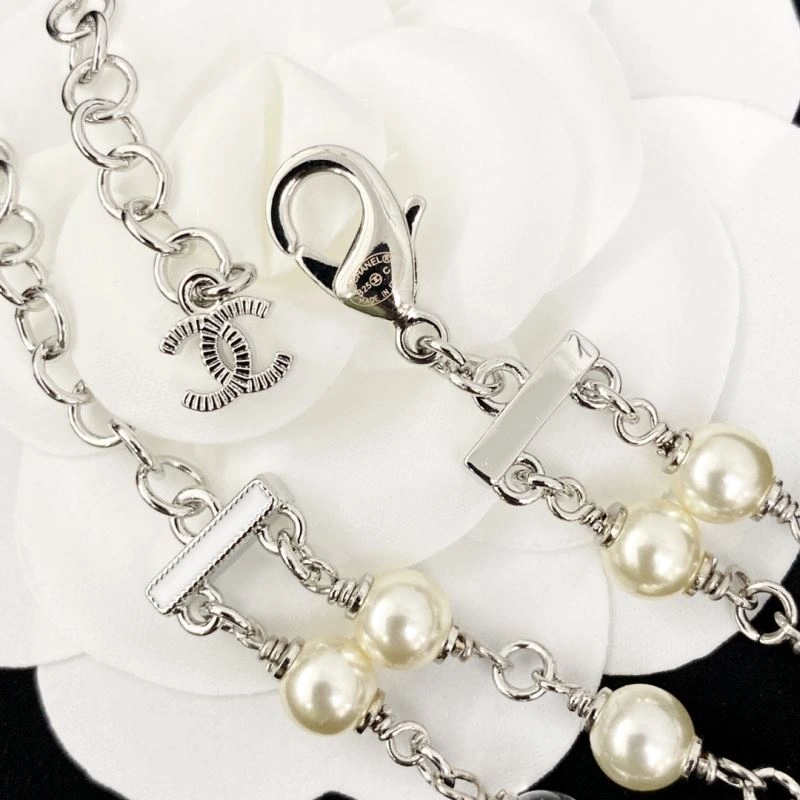 Chanel Necklaces Neat 225819