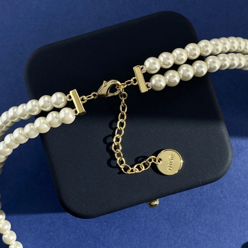 Modern Chanel Necklaces 225828